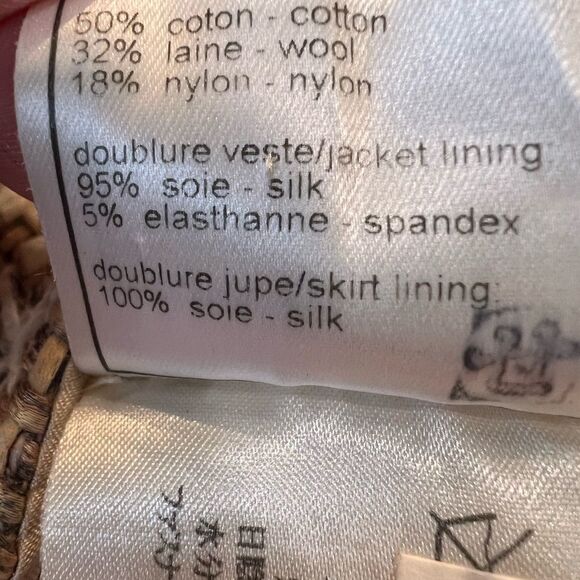 CHANEL Textured Tweed Suit Size 38 - Picture 12 of 14